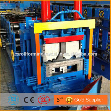 Machine de formage de rouleaux froid en acier purling